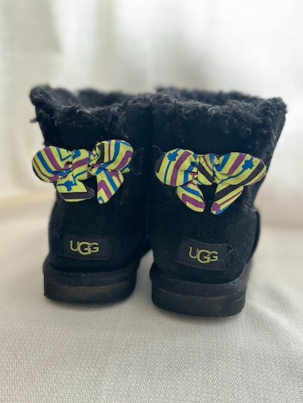 UGG Girls Black Short Boot